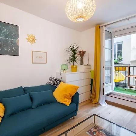 Vertus - Cozy In The Marais Neighborhood Paris